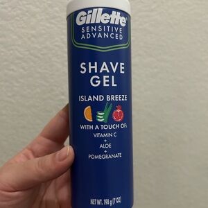 Gillette Sensitive Advanced Shave Gel - Blue